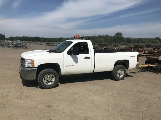 Photo #5 of GARDENS ALIVE FARMS - MI (EQUIPMENT) - EQUIPMENT AUCTION INCLUDES: 140+ JOHN DEERE TRACTORS, VOGEL ROOT DIGGER, CAT 120G MOTOR GRADER, WHEEL LOADERS, SKID STEER, TRENCHERS, PLOWS, BACKHOES, PUMPS, DUMP TRUCK, WAGONS, TRACTORS & TRAILERS,