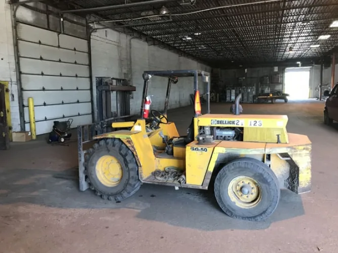 Photo #32 of GARDENS ALIVE FARMS - MI (EQUIPMENT) - EQUIPMENT AUCTION INCLUDES: 140+ JOHN DEERE TRACTORS, VOGEL ROOT DIGGER, CAT 120G MOTOR GRADER, WHEEL LOADERS, SKID STEER, TRENCHERS, PLOWS, BACKHOES, PUMPS, DUMP TRUCK, WAGONS, TRACTORS & TRAILERS,