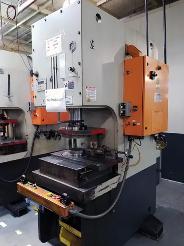 Photo #16 of SURPLUS TO ONGOING OPERATIONS OF A MAJOR TIER 1 AUTOMOTIVE SUPPLIER - GEAR & MACHINING MANUFACTURING FACILITY CNC HOBBERS, GEAR SHAVERS, CHAMFERING MACHINE, MACHINING CENTERS, TURNING CENTERS, GRINDERS, HEAT TREAT, MUCH MORE...