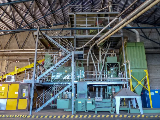 Photo #13 of NESTLE GERMANY AUCTION DAY 1: NESTLE GERMANY COFFEE & SOLUBLE DRINKS PRODUCTION SYSTEMS: BLENDING - ROASTING - EXTRACTION - FREEZE DRYING - FILLING & PACKAGING