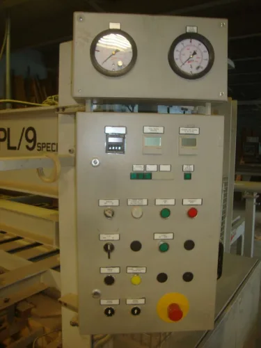Photo #22 of RITE STYLE MANUFACTURING LTD - WOODWORKING EQUIPMENT AUCTION, INCLUDING (3) ROUTERS, (4) SANDERS, MOULDER, BEAM SAW, (2) RIP SAWS, SHAPERS & MORE