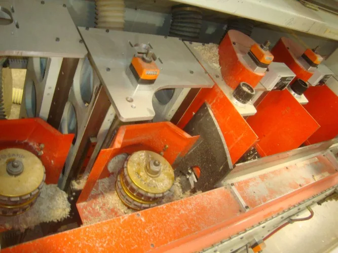 Photo #46 of RITE STYLE MANUFACTURING LTD - WOODWORKING EQUIPMENT AUCTION, INCLUDING (3) ROUTERS, (4) SANDERS, MOULDER, BEAM SAW, (2) RIP SAWS, SHAPERS & MORE