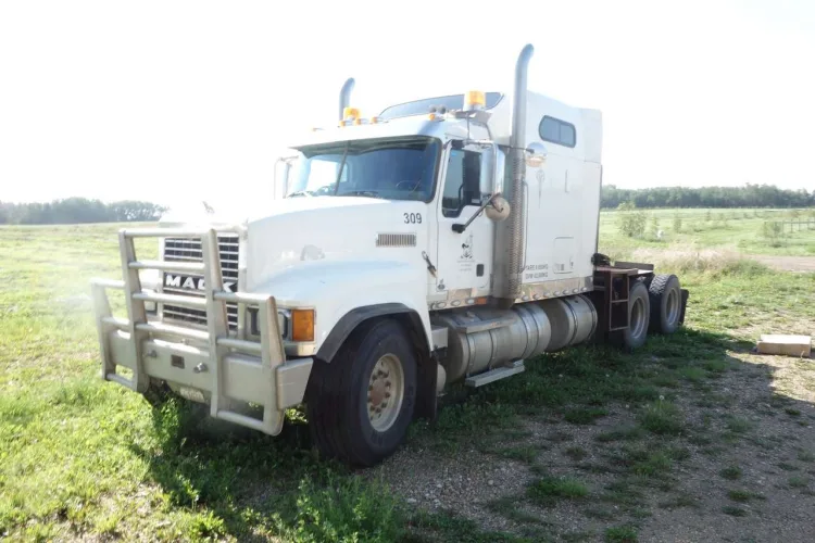 Photo #1 of CANADA NORTH GROUP/ CAMCORP STRUCTURES LTD - LARGE RECEIVERSHIP AUCTION OF A MAJOR CAMP STRUCTURES & SERVICES COMPANY, FEATURING: LATE-MODEL CONSTRUCTION/ERECTION EQUIPMENT & MODULAR/SKIDDED CAMP TRAILERS