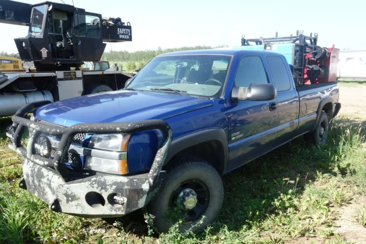 Photo #6 of CANADA NORTH GROUP/ CAMCORP STRUCTURES LTD - LARGE RECEIVERSHIP AUCTION OF A MAJOR CAMP STRUCTURES & SERVICES COMPANY, FEATURING: LATE-MODEL CONSTRUCTION/ERECTION EQUIPMENT & MODULAR/SKIDDED CAMP TRAILERS