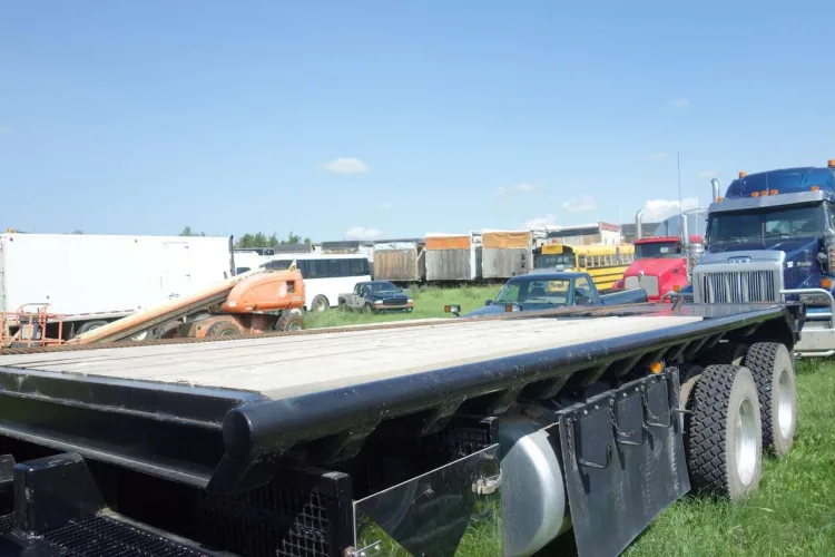 Photo #42 of CANADA NORTH GROUP/ CAMCORP STRUCTURES LTD - LARGE RECEIVERSHIP AUCTION OF A MAJOR CAMP STRUCTURES & SERVICES COMPANY, FEATURING: LATE-MODEL CONSTRUCTION/ERECTION EQUIPMENT & MODULAR/SKIDDED CAMP TRAILERS