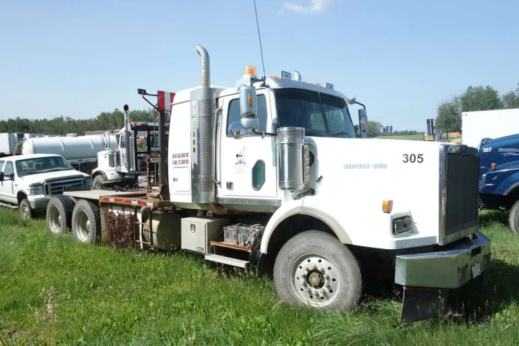Photo #45 of CANADA NORTH GROUP/ CAMCORP STRUCTURES LTD - LARGE RECEIVERSHIP AUCTION OF A MAJOR CAMP STRUCTURES & SERVICES COMPANY, FEATURING: LATE-MODEL CONSTRUCTION/ERECTION EQUIPMENT & MODULAR/SKIDDED CAMP TRAILERS