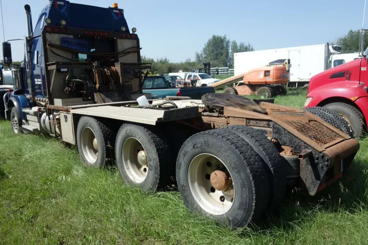 Photo #48 of CANADA NORTH GROUP/ CAMCORP STRUCTURES LTD - LARGE RECEIVERSHIP AUCTION OF A MAJOR CAMP STRUCTURES & SERVICES COMPANY, FEATURING: LATE-MODEL CONSTRUCTION/ERECTION EQUIPMENT & MODULAR/SKIDDED CAMP TRAILERS