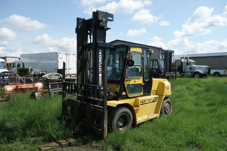 Photo #62 of CANADA NORTH GROUP/ CAMCORP STRUCTURES LTD - LARGE RECEIVERSHIP AUCTION OF A MAJOR CAMP STRUCTURES & SERVICES COMPANY, FEATURING: LATE-MODEL CONSTRUCTION/ERECTION EQUIPMENT & MODULAR/SKIDDED CAMP TRAILERS