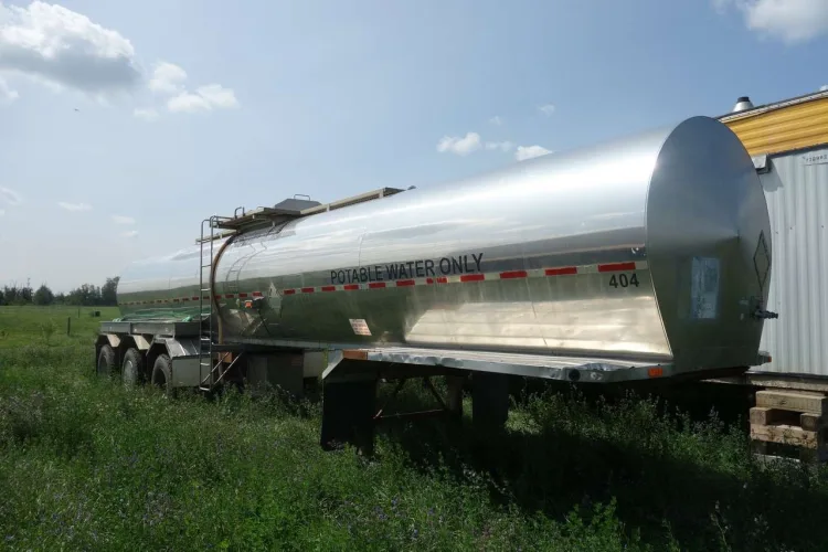 Photo #72 of CANADA NORTH GROUP/ CAMCORP STRUCTURES LTD - LARGE RECEIVERSHIP AUCTION OF A MAJOR CAMP STRUCTURES & SERVICES COMPANY, FEATURING: LATE-MODEL CONSTRUCTION/ERECTION EQUIPMENT & MODULAR/SKIDDED CAMP TRAILERS