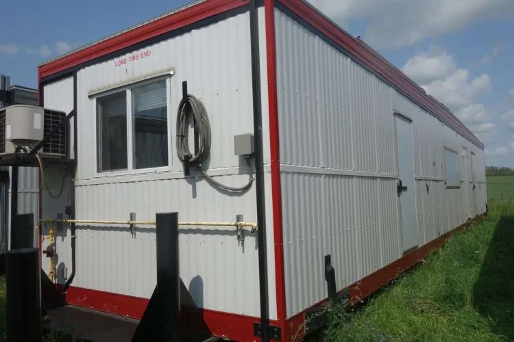 Photo #84 of CANADA NORTH GROUP/ CAMCORP STRUCTURES LTD - LARGE RECEIVERSHIP AUCTION OF A MAJOR CAMP STRUCTURES & SERVICES COMPANY, FEATURING: LATE-MODEL CONSTRUCTION/ERECTION EQUIPMENT & MODULAR/SKIDDED CAMP TRAILERS