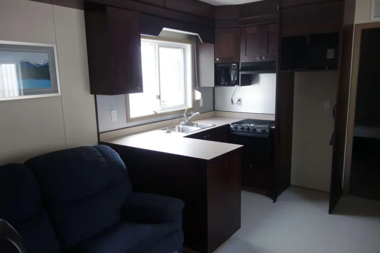 Photo #86 of CANADA NORTH GROUP/ CAMCORP STRUCTURES LTD - LARGE RECEIVERSHIP AUCTION OF A MAJOR CAMP STRUCTURES & SERVICES COMPANY, FEATURING: LATE-MODEL CONSTRUCTION/ERECTION EQUIPMENT & MODULAR/SKIDDED CAMP TRAILERS