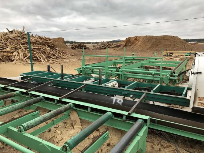 Photo #29 of NEWPAC FIBRE - LARGE/SMALL SAWMILL, FEATURING: LATE-MODEL WOOD PROCESSING/LOGGING EQUIPMENT