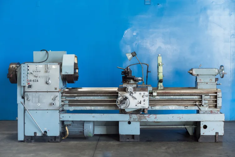 Photo #86 of NEWPAC FIBRE - LARGE/SMALL SAWMILL, FEATURING: LATE-MODEL WOOD PROCESSING/LOGGING EQUIPMENT