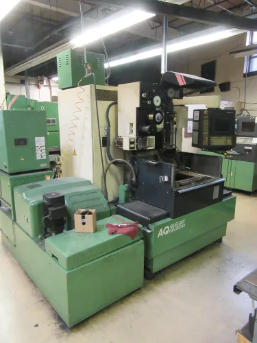 Photo #4 of CLARICH MOLD CORPORATION - LATE MODEL PLASTIC MOLD AND DIE CASTING EQUIPMENT