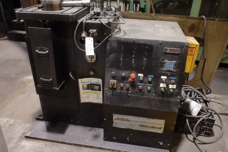 Photo #13 of CLARICH MOLD CORPORATION - LATE MODEL PLASTIC MOLD AND DIE CASTING EQUIPMENT