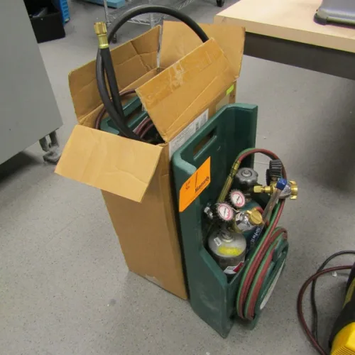 Photo #1 of QUANTUM CORPORATION - TEST & MEASUREMENT EQUIPMENT, ENVIRONMENTAL CHAMBERS, MICROSCOPES, LABORATORY WORKSTATIONS, LABEL PRINTERS, TOOL BOXES, CABINETS & MUCH MORE