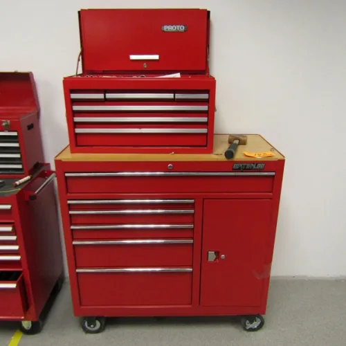 Photo #83 of QUANTUM CORPORATION - TEST & MEASUREMENT EQUIPMENT, ENVIRONMENTAL CHAMBERS, MICROSCOPES, LABORATORY WORKSTATIONS, LABEL PRINTERS, TOOL BOXES, CABINETS & MUCH MORE