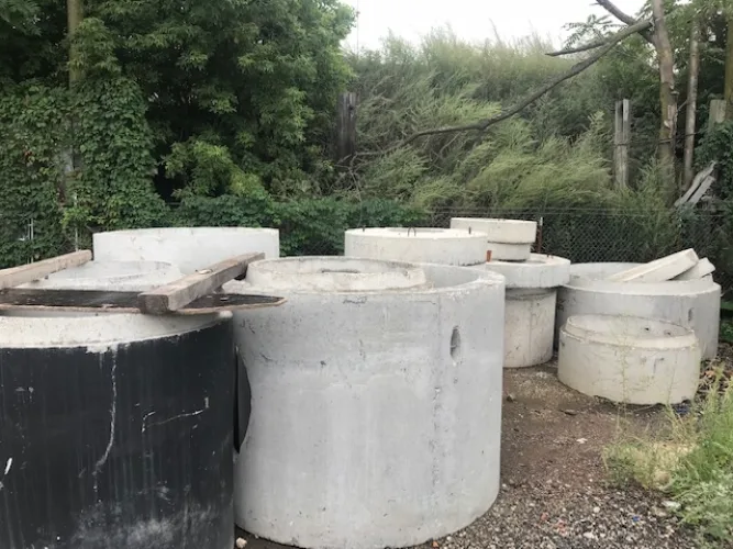 Photo #16 of S&D MASONRY & LEGACY UNDERGROUND AUCTION, FEATURING: (10+) LARGE CEMENT PIPES, BENNU POWER SCAFFOLDING, (3) CHEVY PICKUPS, (3) PETTIBONE TELESCOPING FORKLIFTS, CEMENT SAWS & MIXERS & MUCH MORE.