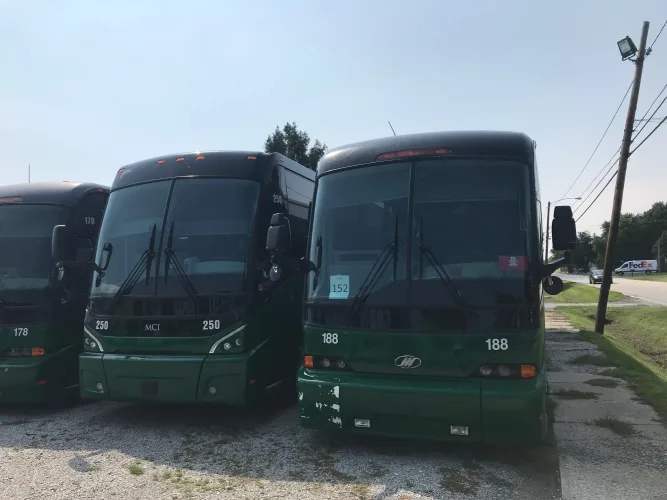 Photo #22 of GLOBAL WEBCAST AUCTION - CAVALLO BUS LINES INC. - UNPRECEDENTED HUGE, LATE-MODEL MOTOR COACH FLEET AVAILABLE FOR IMMEDIATE SALE - OVER 100 MOTOR COACH BUSES AS NEW AS 2017