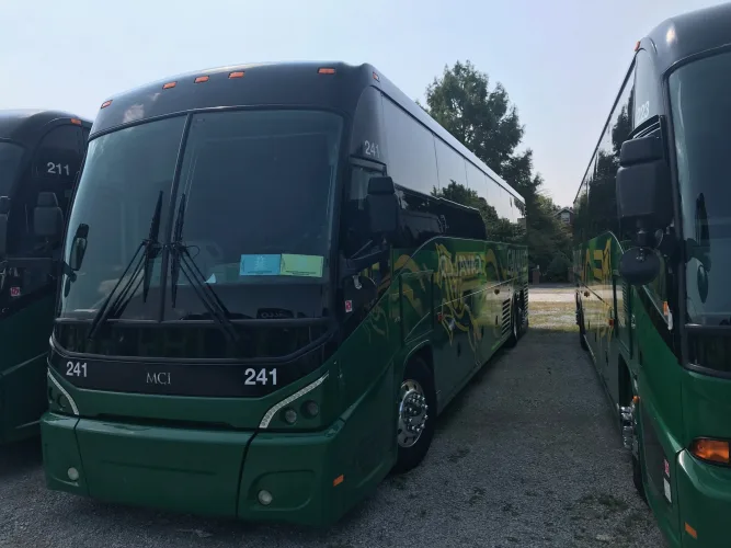 Photo #28 of GLOBAL WEBCAST AUCTION - CAVALLO BUS LINES INC. - UNPRECEDENTED HUGE, LATE-MODEL MOTOR COACH FLEET AVAILABLE FOR IMMEDIATE SALE - OVER 100 MOTOR COACH BUSES AS NEW AS 2017