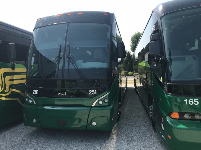 Photo #32 of GLOBAL WEBCAST AUCTION - CAVALLO BUS LINES INC. - UNPRECEDENTED HUGE, LATE-MODEL MOTOR COACH FLEET AVAILABLE FOR IMMEDIATE SALE - OVER 100 MOTOR COACH BUSES AS NEW AS 2017