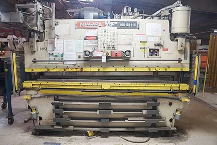 Photo #20 of LARGEST AUCTION SALE OF THE YEAR OF FABRICATION & METALWORKING MACHINERY, BREAKING GROUND FOR NEW STATE OF THE ART BUILDING - FEATURING OVER 100 NAME BRAND MACHINES, INCLUDING: PRESS BRAKES, COIL STRAIGHTENING & FEED EQUIP, SHEARS, IRONWORKERS, LATHES,