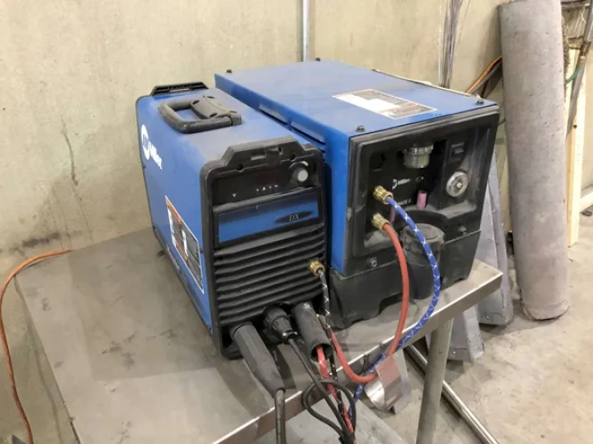Photo #46 of METAL FABRICATION EQUIPMENT - ASSETS FORMERLY OF A HIGH-QUALITY S/S COMMERCIAL KITCHEN EQUIPMENT MANUFACTUER (ALL EQUIPMENT UNDER POWER)