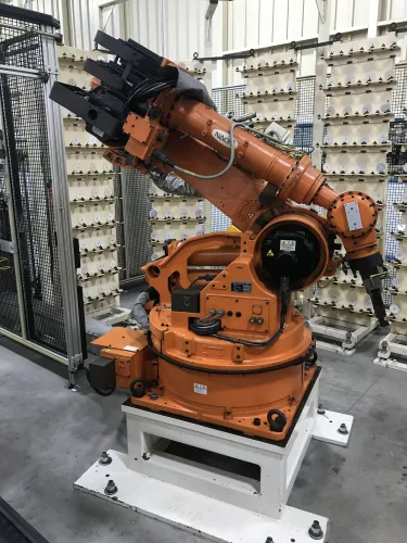 Photo #41 of FCA KOKOMO - SURPLUS ASSETS, FEATURING: LIEBHERR LC80 CNC GEAR HOBBERS, HELLER MC16 CNC MACHINING CENTERS, INDEX WERKE G200 CNC LATHES, HARDINGE CNC VERTICAL LATHES, EMAG VSC-250 CNC VERTICAL TURNING CENTER, NACHI ROBOTS & MORE