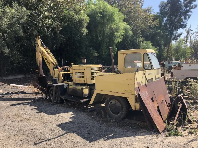 Photo #2 of PIPE CONTRACTING BUSINESS TO INCLUDE YELLOW IRON, VINTAGE VEHICLES, CARS & TRUCKS, TRAILERS AND NICE SCRAP OPPORTUNITY - WESLEY RAY & SON