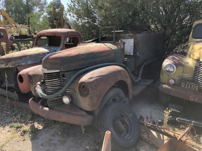 Photo #28 of PIPE CONTRACTING BUSINESS TO INCLUDE YELLOW IRON, VINTAGE VEHICLES, CARS & TRUCKS, TRAILERS AND NICE SCRAP OPPORTUNITY - WESLEY RAY & SON