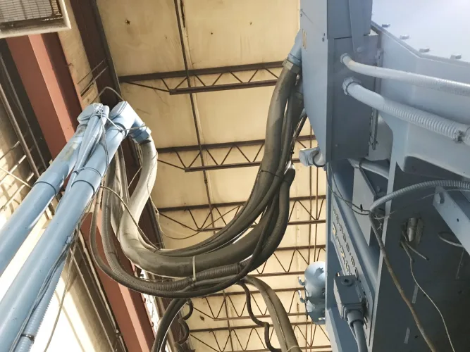 Photo #10 of (1990) 300 TON MINSTER HEVISTAMPER STRAIGHT SIDE DOUBLE CRANK VARI-SPEED PRESS & 16,000LB MINSTER SERVO FEED LINE & AIDA GAP FRAME 225-TON PRESS