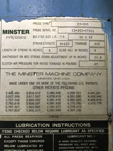 Photo #11 of (1990) 300 TON MINSTER HEVISTAMPER STRAIGHT SIDE DOUBLE CRANK VARI-SPEED PRESS & 16,000LB MINSTER SERVO FEED LINE & AIDA GAP FRAME 225-TON PRESS