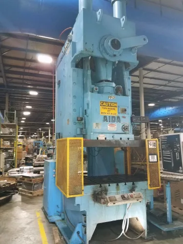 Photo #35 of (1990) 300 TON MINSTER HEVISTAMPER STRAIGHT SIDE DOUBLE CRANK VARI-SPEED PRESS & 16,000LB MINSTER SERVO FEED LINE & AIDA GAP FRAME 225-TON PRESS