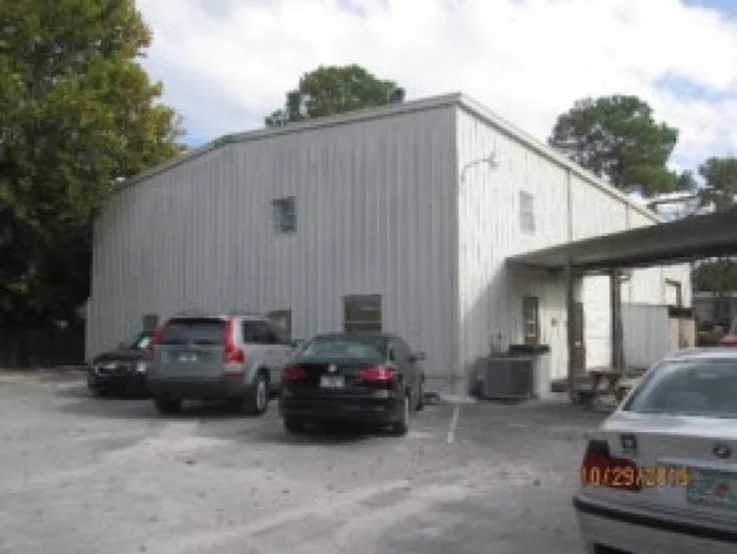 Photo #5 of 2-DAY SALE, DAY 2 - COMPLETE OTC/PERSONAL CARE PRODUCTS MANUFACTURER & LABORATORY, INCLUDING: MILLIONS OF DOLLARS OF EQUIPMENT, LIKE NEW, INCLUDING, MULTIPLE FILLING LINES; BATCHING SUITES; KITTING LINES, STATE-OF-THE-ART LAB COMPLETE WITH RAW MATERIALS,
