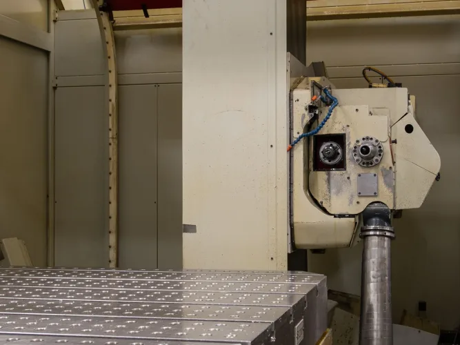 Photo #75 of DUE TO REINVESTMENT IN NEW TECHNOLOGY - ASSETS NO LONGER REQUIRED IN THE CONTINUING OPERATIONS OF PROPER GROUP INTERNATIONAL, DUE TO REINVESTMENT IN NEW TECHNOLOGY - LATE MODEL, LARGE CAPACITY CNC MACHINING EQUIPMENT