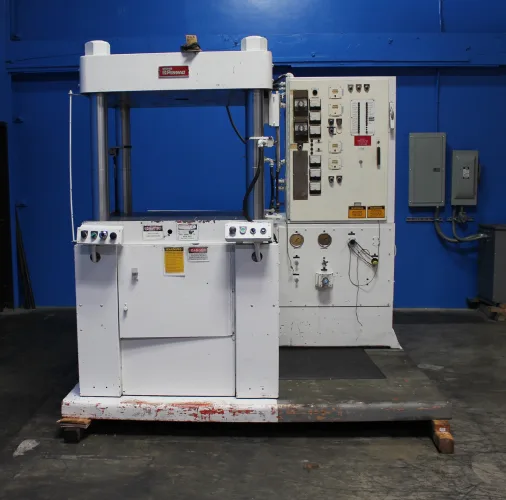 Photo #18 of FABRICATION & METALWORKING MACHINERY SALE - OVER 150 MACHINES! AIR COMPRESSORS/DRYERS/DUST COLLECTORS, ANGLE PLATES, ANGLE ROLL, BALANCING MACHINE, BEADER/CRIMPER, BEVELING MACHINE, BLAST CLEANING, BORING MILL, CENTERING MACHINES, CHIP WRINGER, COMPACTOR,