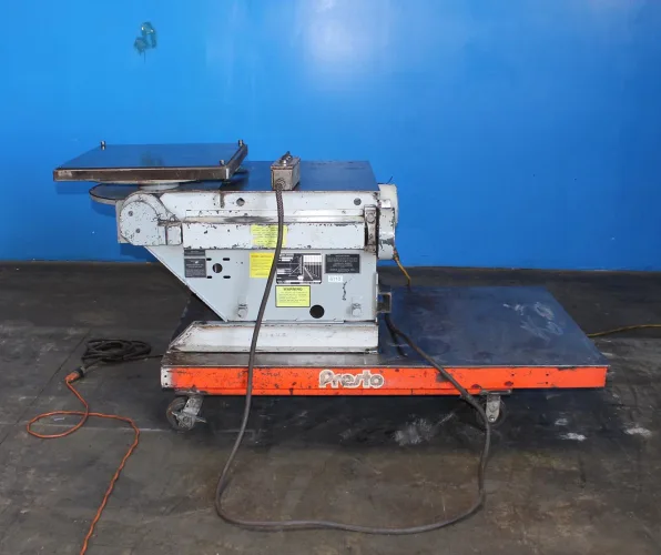 Photo #19 of FABRICATION & METALWORKING MACHINERY SALE - OVER 150 MACHINES! AIR COMPRESSORS/DRYERS/DUST COLLECTORS, ANGLE PLATES, ANGLE ROLL, BALANCING MACHINE, BEADER/CRIMPER, BEVELING MACHINE, BLAST CLEANING, BORING MILL, CENTERING MACHINES, CHIP WRINGER, COMPACTOR,