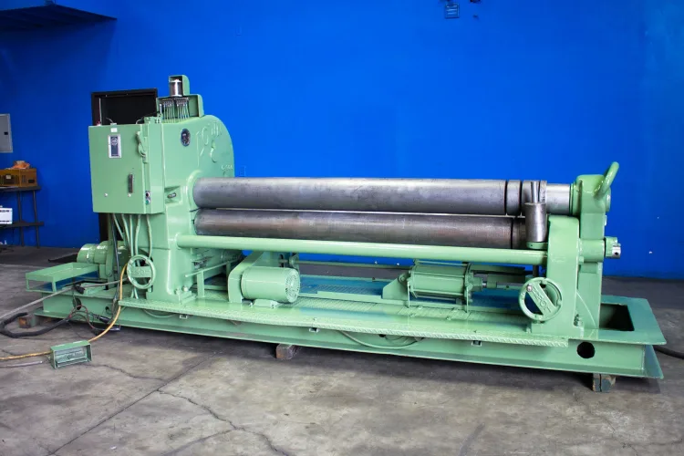 Photo #48 of FABRICATION & METALWORKING MACHINERY SALE - OVER 150 MACHINES! AIR COMPRESSORS/DRYERS/DUST COLLECTORS, ANGLE PLATES, ANGLE ROLL, BALANCING MACHINE, BEADER/CRIMPER, BEVELING MACHINE, BLAST CLEANING, BORING MILL, CENTERING MACHINES, CHIP WRINGER, COMPACTOR,
