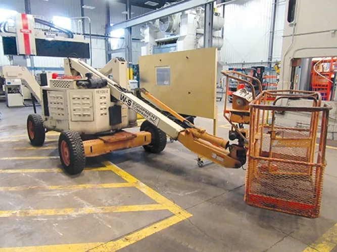 Photo #25 of COMPLETE ICONIC STATE OF THE ART AUTOMOTIVE AND AEROSPACE TOOL & DIE ENGINEERING, PROTOTYPE AND MANUFACTURING FACILITY - VICOUNT INDUSTRIES
