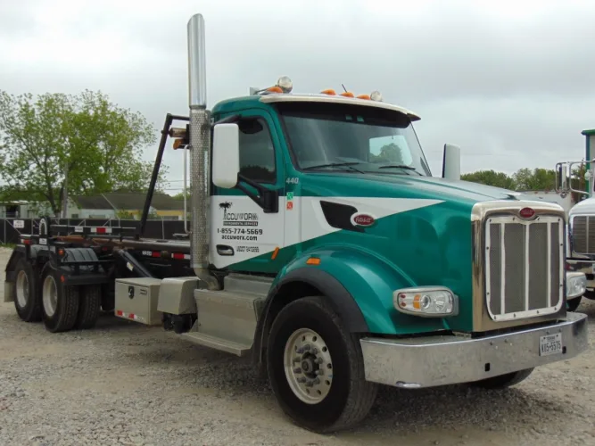 Photo #18 of LATE MODEL HYDRO EXCAVATION TRUCKS, ROLL-OFF TRUCKS & CONTAINERS, TRACTORS, RAILERS, PICKUP TRUCKS, BOATS, NITROGEN GENERATION TRAILER, FLUSH-BY RIG TRUCK, GANTRY CRANES & MORE! EQUIPMENT AS NEW AS 2017 - ACCUWORX ENVIRONMENTAL SERVICES