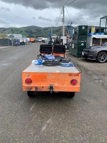 Photo #11 of ITEMS SURPLUS TO THE ONGOING OPERATIONS OF INTERNATIONAL INDUSTRIAL CONTRACTING, AN EXCEPTIONALLY MAINTAINED FLEET OF RIGGING EQUIPMENT - IICC