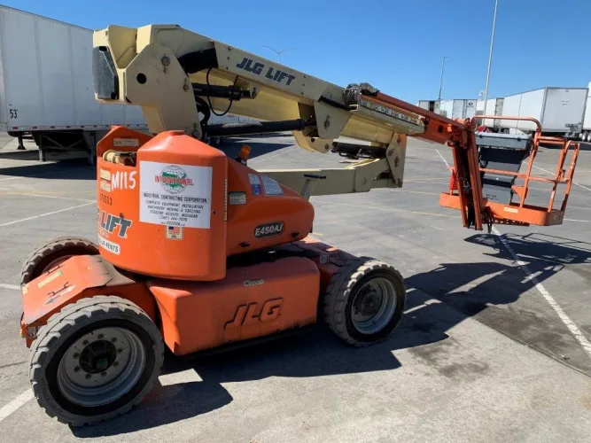 Photo #45 of ITEMS SURPLUS TO THE ONGOING OPERATIONS OF INTERNATIONAL INDUSTRIAL CONTRACTING, AN EXCEPTIONALLY MAINTAINED FLEET OF RIGGING EQUIPMENT - IICC