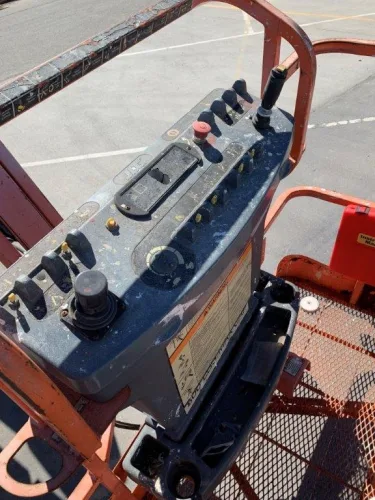 Photo #48 of ITEMS SURPLUS TO THE ONGOING OPERATIONS OF INTERNATIONAL INDUSTRIAL CONTRACTING, AN EXCEPTIONALLY MAINTAINED FLEET OF RIGGING EQUIPMENT - IICC