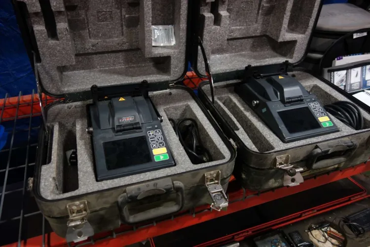 Photo #2 of LATE MODEL EXCAVATORS, SERVICE TRUCKS, 2018 PORTABLE COMPRESSORS, EQUIPMENT & REEL TRAILERS, FORKLIFTS & MORE - DISTINCT INFRASTRUCTURE GROUP INC. (SUBJECT TO COURT APPROVAL)