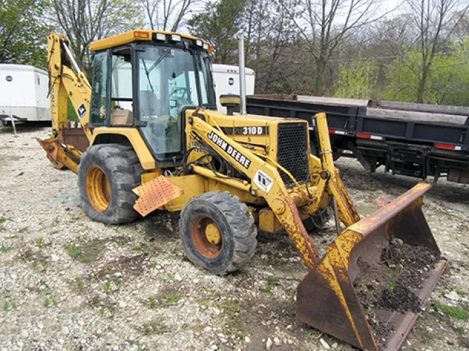 Photo #16 of EQUIPMENT AVAILABLE FROM A COMMERCIAL & RESIDENTIAL LANDSCAPE DESIGN & CONSTRUCTION COMPANY, INCLUDING: (10) FORD, INTERNATIONAL, PETERBILT & FREIGHTLINER DUMP TRUCKS, (7) NEW HOLLAND, BOBCAT & CASE SKID STEERS, HARLO H300C TRACTOR, (7) FORD PICK UP