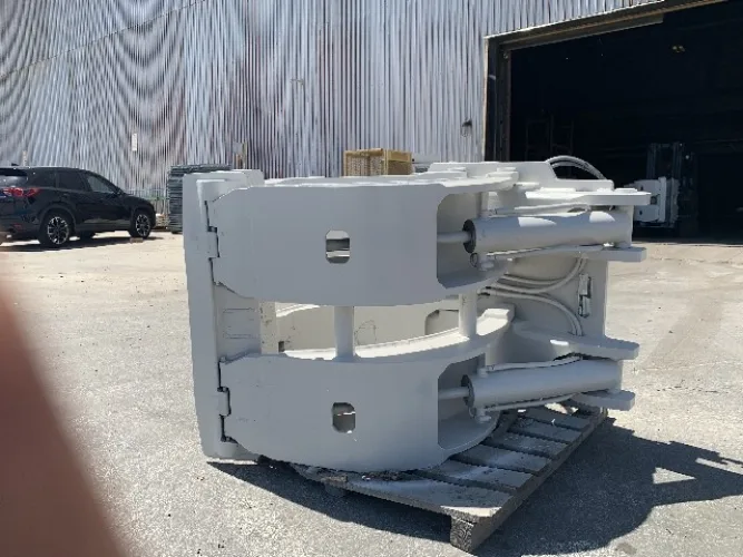 Photo #22 of PAPER EQUIPMENT AUCTION, FEATURING: FKC SINGLE & TWIN SCREW PRESS, KROFTA CLARIFIER, ANDRITZ WET LAP LINE, CALENDAR STACKS, VACUUM PUMPS, SCREENS, ROLL SPLITTER, FORK TRUCKS & ROLL CLAMP TRUCKS, CRANES, BANDSAWS, KNIFE GRINDERS, CYLINDRICAL GRINDERS,