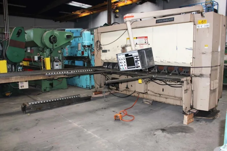 Photo #51 of PAPER EQUIPMENT AUCTION, FEATURING: FKC SINGLE & TWIN SCREW PRESS, KROFTA CLARIFIER, ANDRITZ WET LAP LINE, CALENDAR STACKS, VACUUM PUMPS, SCREENS, ROLL SPLITTER, FORK TRUCKS & ROLL CLAMP TRUCKS, CRANES, BANDSAWS, KNIFE GRINDERS, CYLINDRICAL GRINDERS,