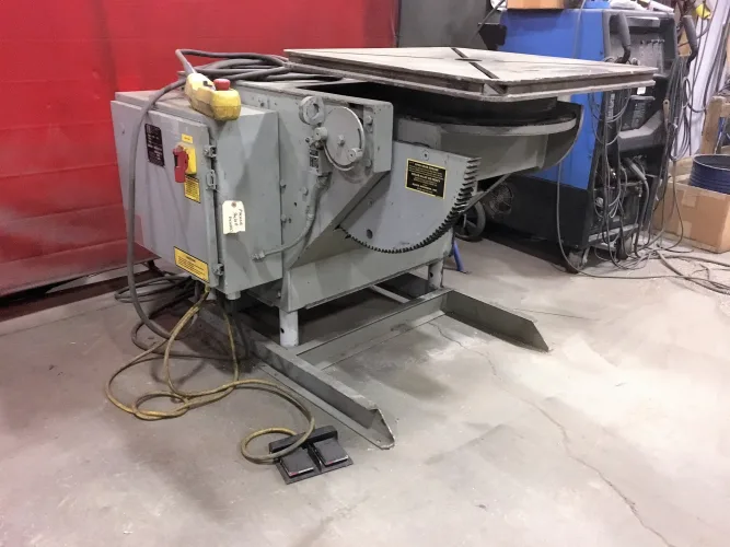 Photo #21 of COMPLETE 50,000 SF METAL FABRICATION FACILITY, FEATURING: CINCINNATI PRESS BRAKES, CINCINNATI LASER, BERTSCH PLATE ROLL, ANGLE & PIPE BENDERS, PACIFIC PRESSFORMER, B&S CMM, SWI-TRAK CNC LATHE & MILLS, FORKLIFTS & MUCH MORE - CONSOLIDATED