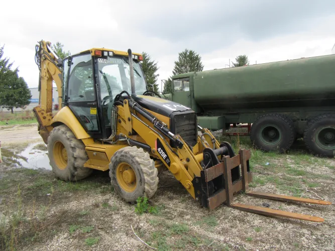 Photo #7 of LATE MODEL DRILLING AND SUPPORT EQUIPMENT OF US CROSSINGS UNLIMITED