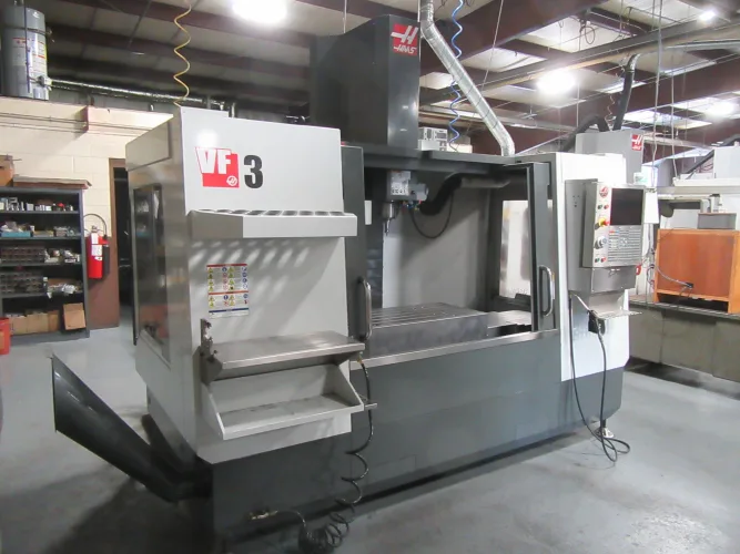 Photo #7 of (6) HAAS CNC VERTICAL MACHINING CENTERS, TOOL ROOM EQUIPMENT, INSPECTION EQUIPMENT AND MORE - TARGET MOLD CORPORATION